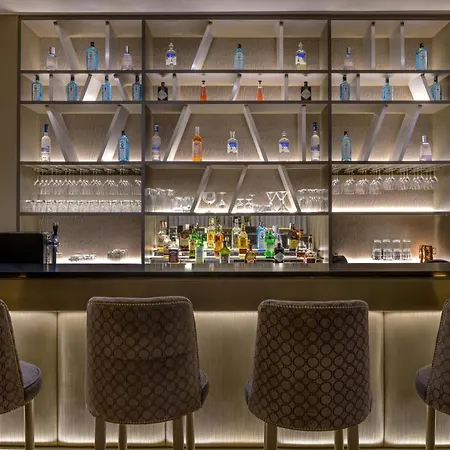 酒店 比萨万豪ac酒店 4*